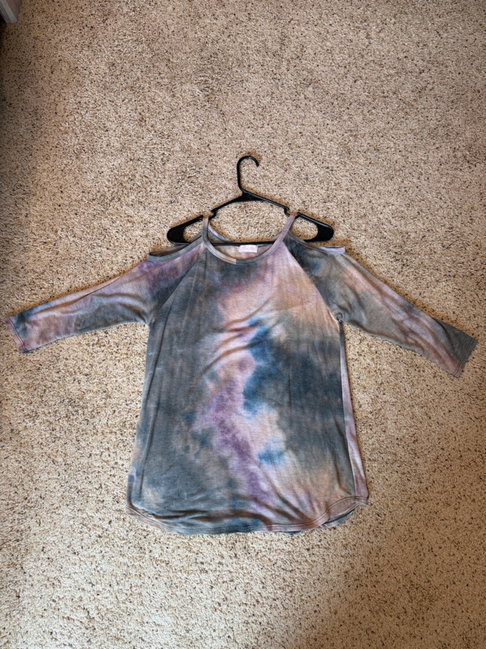 Women’s Pink Lily Soft Cold Shoulder Top- small